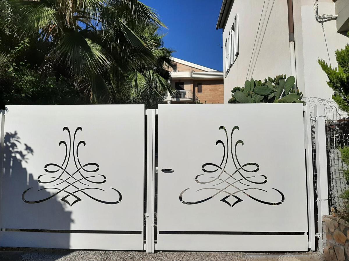 Viola Di Mare Rooms And Parking Termoli Zewnętrze zdjęcie